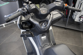 Kymco Xtown 300 