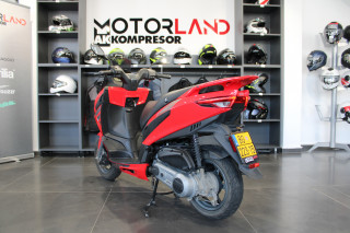 Aprilia SXR 50 