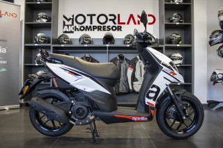 Aprilia SR 125 