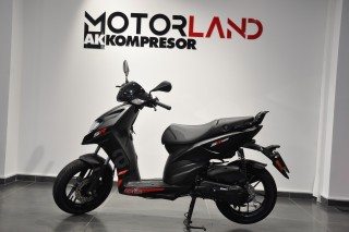Aprilia SR 125 