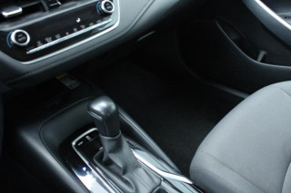 Toyota Corolla 1.5 Luna AUT 