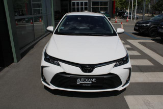 Toyota Corolla 1.5 LUNA 