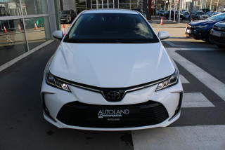 Toyota Corolla 1.5 Luna 