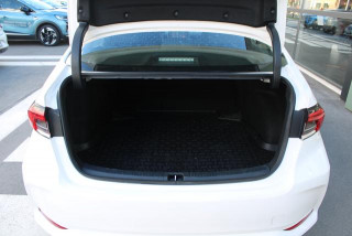 Toyota Corolla 1.5 Luna 