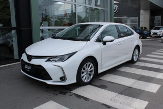 Toyota Corolla 1.5 Luna 