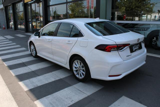 Toyota Corolla 1.5 Luna 