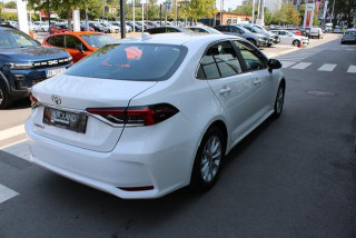 Toyota Corolla 1.5 Luna 
