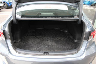 Toyota Corolla 1.5 Luna 