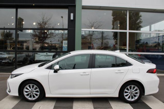 Toyota Corolla 1.5 Luna 