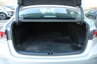 Toyota Corolla 1.5 Luna 