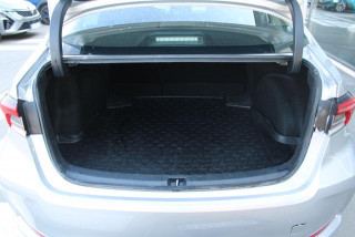 Toyota Corolla 1.5 Luna 