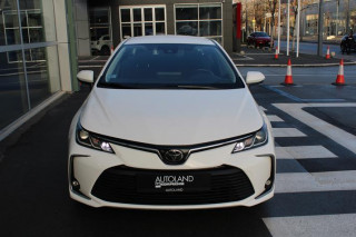 Toyota Corolla 1.5 Luna AUT 