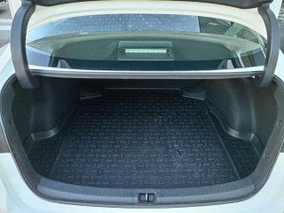 Toyota Corolla 1.5 Luna AUT