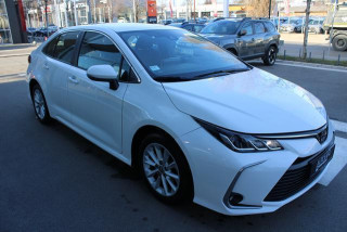 Toyota Corolla 1.5 Luna AUT 