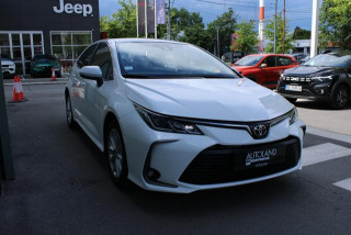 Toyota Corolla 1.5 Luna 