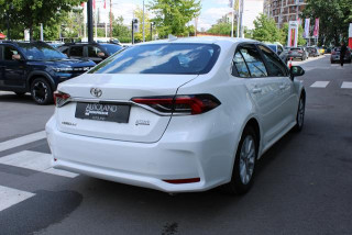 Toyota Corolla 1.5 Luna 