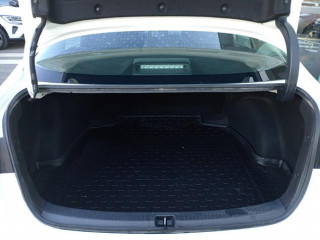Toyota Corolla 1.5 Luna AUT 