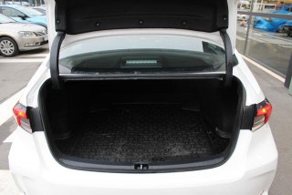 Toyota Corolla 1.5 Luna 