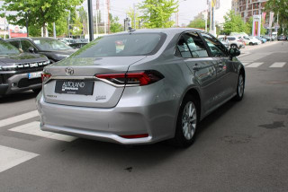 Toyota Corolla 1.5 Luna 