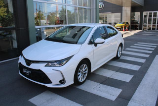 Toyota Corolla 1.5 Luna 