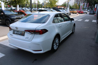 Toyota Corolla 1.5 Luna 