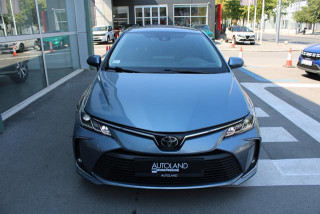 Toyota Corolla 1.6 LUNA 