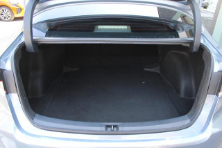 Toyota Corolla 1.6 LUNA 