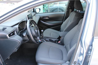 Toyota Corolla 1.6 LUNA 
