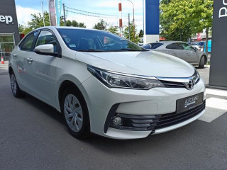 Toyota Corolla 1.6 Luna 