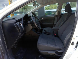 Toyota Corolla 1.6 Luna 