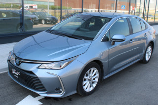 Toyota Corolla 1.8 Hyb. AUT 