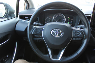 Toyota Corolla 1.8 Hyb. AUT 