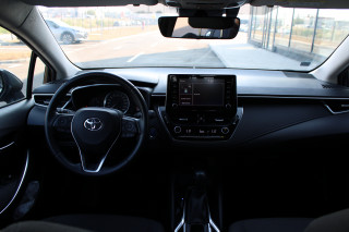 Toyota Corolla 1.8 Hyb. AUT 