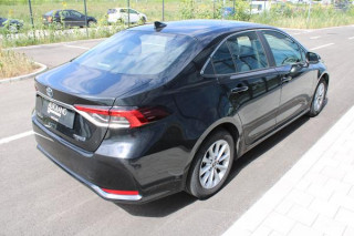 Toyota Corolla 1.8 Hyb. AUT 