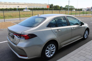 Toyota Corolla 1.8 Hyb. AUT 