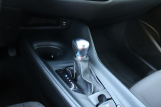 Toyota C-HR 1.8 HYBRID AUT 