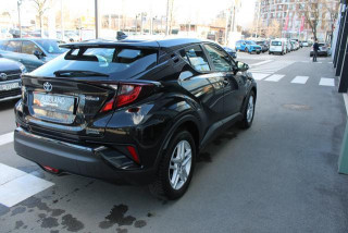 Toyota C-HR 1.8 HYBRID AUT 