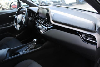 Toyota C-HR 1.8 HYBRID AUT 