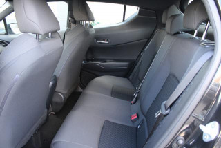 Toyota C-HR 1.8 HYBRID AUT 