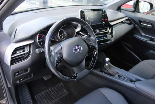 Toyota C-HR 1.8 HYBRID AUT 