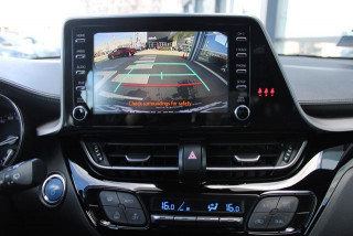 Toyota C-HR 1.8 HYBRID AUT 