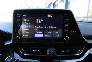 Toyota C-HR 1.8 HYBRID AUT 