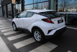 Toyota C-HR 1.8 HYBRID AUT 