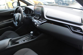 Toyota C-HR 1.8 HYBRID AUT 