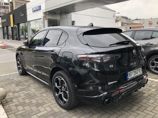 Alfa Romeo Stelvio 2.0 Petrol 280KS Q4 AT8 VELOCE DEMO