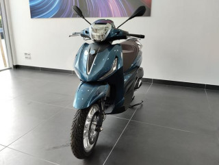 Piaggio Beverly 300 