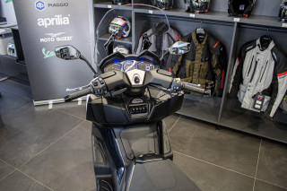 Kymco AK 575 PREMIUM 