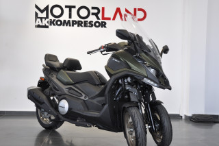 Kymco CV3 