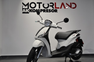 Piaggio Liberty S 125 