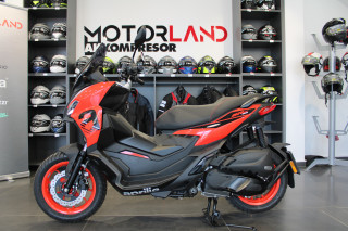 Aprilia SR GT 200 Sport 